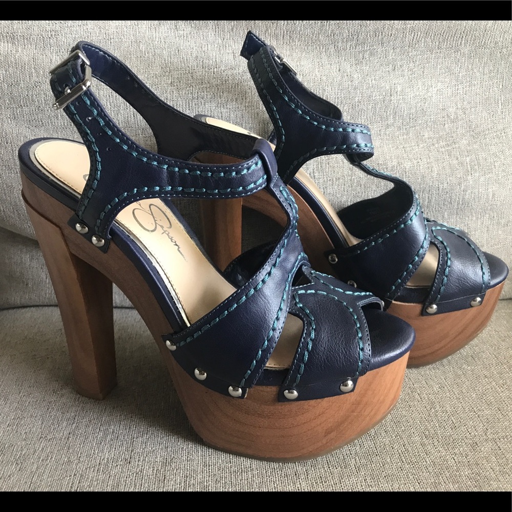Jessica Simpson heels